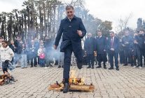 bahar bayrami izmire cok yakisti