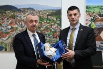 baskan buyukakin da soydaslarla iftar acti