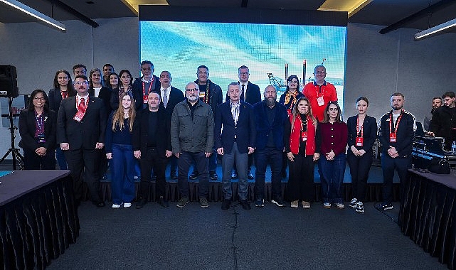 baskan buyukakin uluslararasi gazetecilerle bir araya geldi