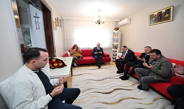 baskan buyukakindan sehit ailesine bayram ziyareti sizler her zaman bas tacisiniz