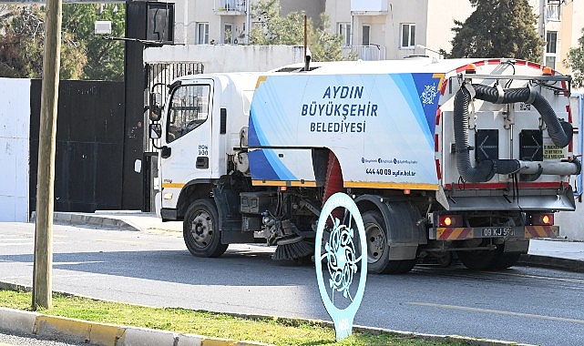 baskan cercioglu turizmin incisi kusadasini ramazan bayramina hazirliyor