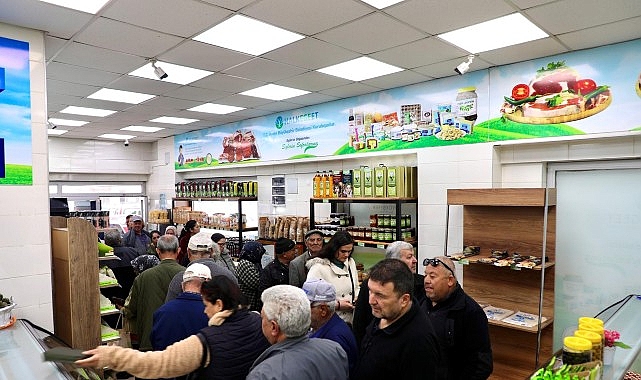 Başkan Çerçioğlu’ndan Ramazan Bayramı Öncesi Halk Ege Et Şubelerinde İndirim 1 baskan cercioglundan ramazan bayrami oncesi halk ege et subelerinde indirim