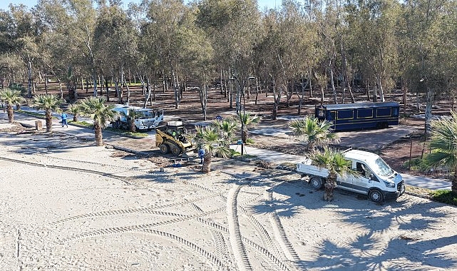 Başkan Çerçioğlu’ndan Sevgi Yolu’nda Temizlik Çalışması 1 baskan cercioglundan sevgi yolunda temizlik calismasi