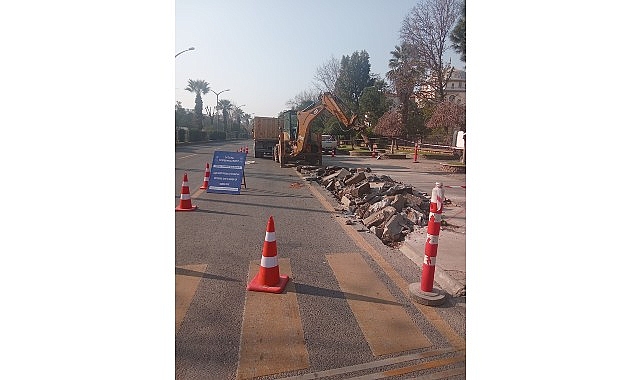 baskan cercioglunun yatirim ve calismalari ile aydinin tum ilcelerinde ulasim altyapisi gucleniyor