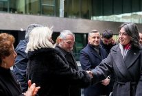 baskan dedetas belediye calisanlariyla bayramlasti