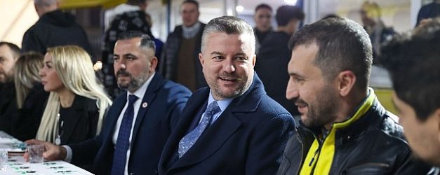 baskan dumandan bucanin sofrasinda birlik mesaji