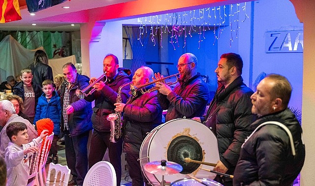 baskan eski makedonya gocmenlerinin iftar sofrasina konuk oldu