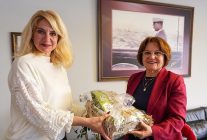 baskan hatice gencay deniz ulasiminda yeni donem icin izdeniz ile bir araya geldi