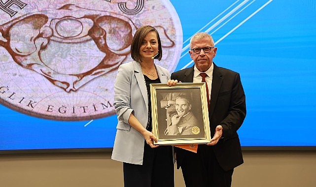 baskan kinaydan guclu kadin guclu toplum vurgusu