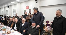 baskan kocaman kartepede iftar sofralarini ziyaret etti