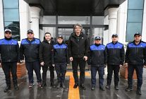 baskan kocamandan bayramda sahadaki kahramanlari unutmadi