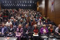 baskan koymen kadinlar gunu panelinde konustu