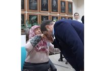 baskan ovunc demir ile cemile teyzenin duygulandiran bulusmasi milyonlara ulasti