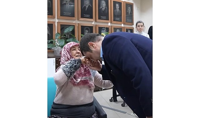 baskan ovunc demir ile cemile teyzenin duygulandiran bulusmasi milyonlara ulasti