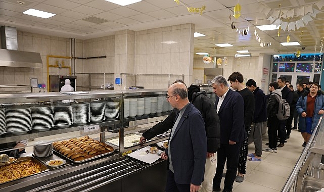 baskan pekyatirmaci ogrencilerle sahur yapti