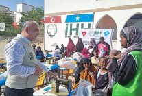 baskan sandikcidan somalide gonul koprusu