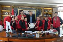 baskan tasyasan down sendromlular basketbol milli takimini agirladi