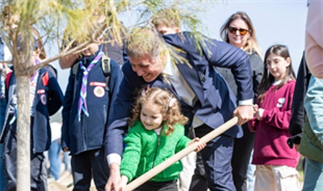 baskan tugay cocuklara verdigi sozu tuttu fidanlar toprakla bulustu