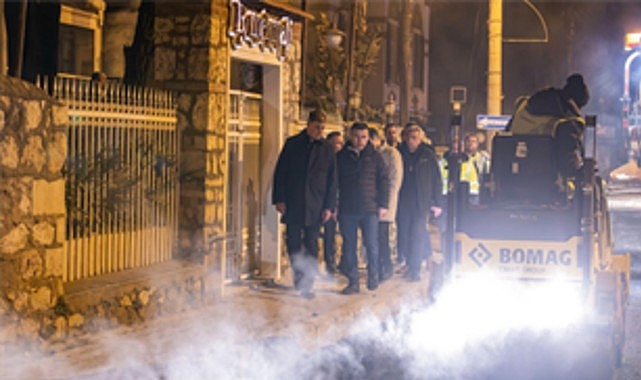 baskan tugay yol emekcileriyle gece mesaisinde bulustu