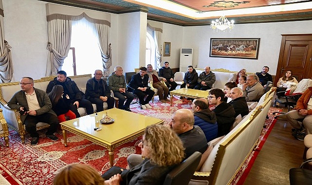 baskanimiz rasim ari vatandaslarla ve personelle bayramlasti