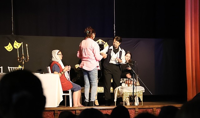 bayindirda alayina makara tiyatro oyunu sahnelenecek