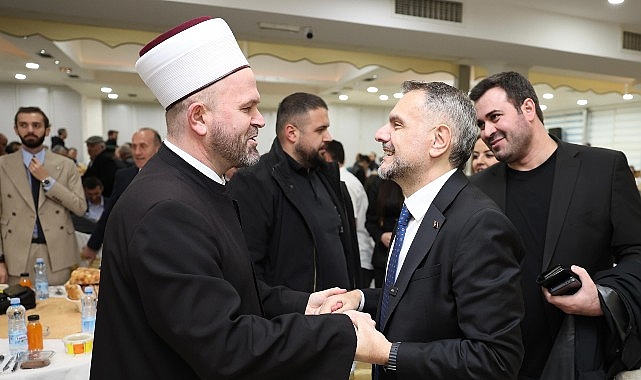 bayrampasa belediyesinden tutinde kardeslik sofrasi