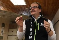 beyaz kalpler deprem gercegini deneyimledi