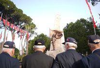 bir milletin destani canakkale torbalida anildi