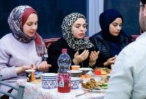 bir sehir bir sofra universite ogrencilerini agirladi