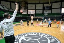 bornovada cocuklar sporla buyuyor