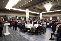 buyukakin ramazanin bereketini gonul sofralarinda paylasiyoruz