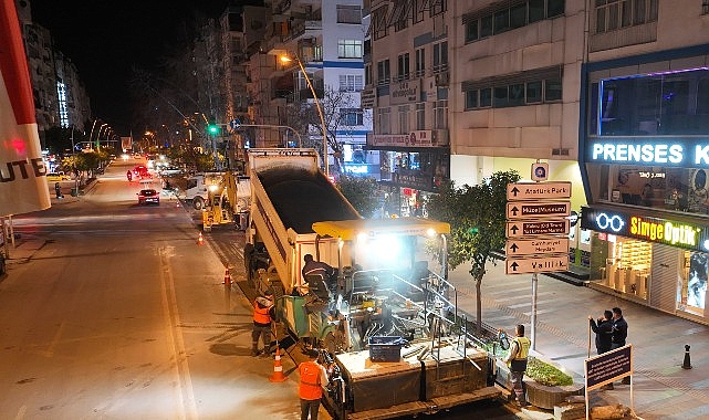 buyuksehir belediyesinin asfalt calismalari suruyor