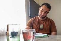 buyuksehir belediyesinin universite ogrencilerine can suyu destegi suruyor