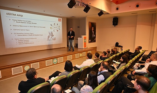 buyuksehir personeline yapay zeka ve veri yonetimi egitimi