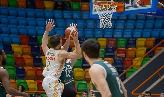 buyuksehir taraftari onunde farka kostu