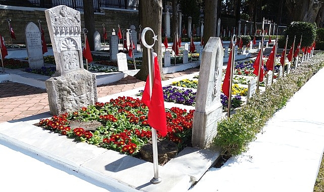 buyuksehirden sehitliklerde titiz calisma