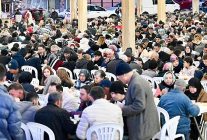 buyuksehirin iftar sofrasi kirkagacta kuruldu