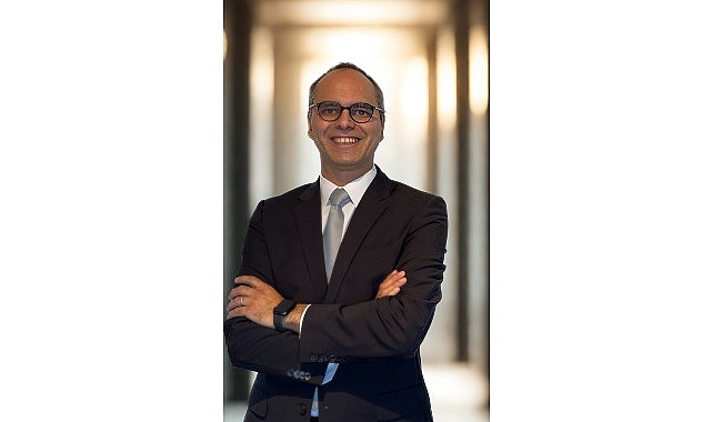 commited ile ikastan e ticarette karbon notr alisveris