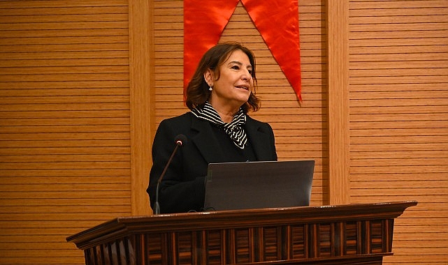 contemporary istanbul vakfi ve hatay mustafa kemal universitesi is birligiyle gerceklestirilen kariyer ve mesleki gelisim programi tamamlandi