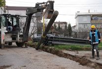 derincede altyapi calismalari tum hiziyla suruyor