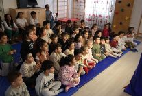 didim belediyesi minikleri hacivat ve karagoz ile bulusturdu