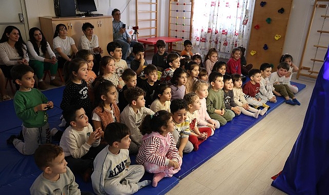 didim belediyesi minikleri hacivat ve karagoz ile bulusturdu