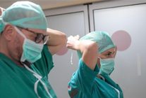 dogduklari hastanede sifa dagitiyorlar