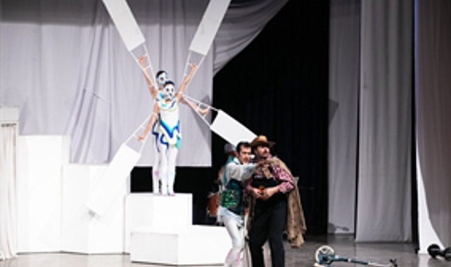 don kisot minik izleyicileri buyuledi