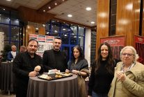 dunya tiyatro gunune karar damgasi