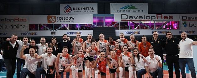 eczacibasi dynavit adini dortlu finale yazdirdi