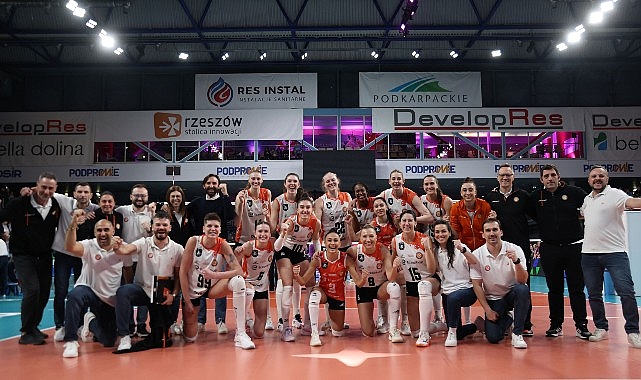 eczacibasi dynavit adini dortlu finale yazdirdi