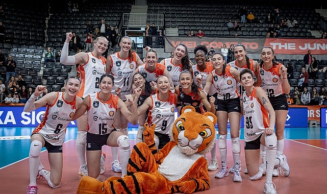 eczacibasi dynavit yari finalde