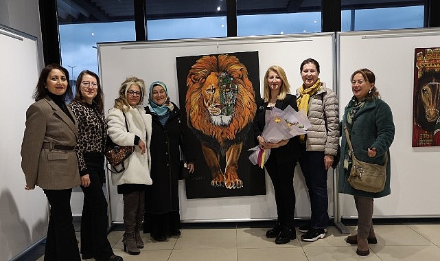 elektronik atiklar sanata donustu