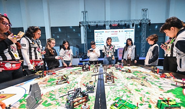 first lego league ulusal turnuvasi fuar izmirde basladi